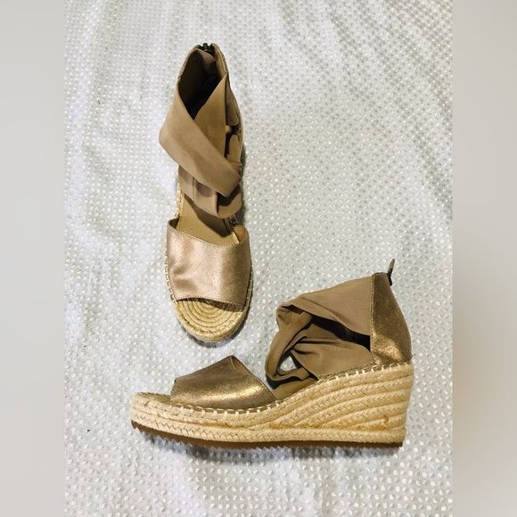 Eileen Fisher wedges - Picture 1 of 7